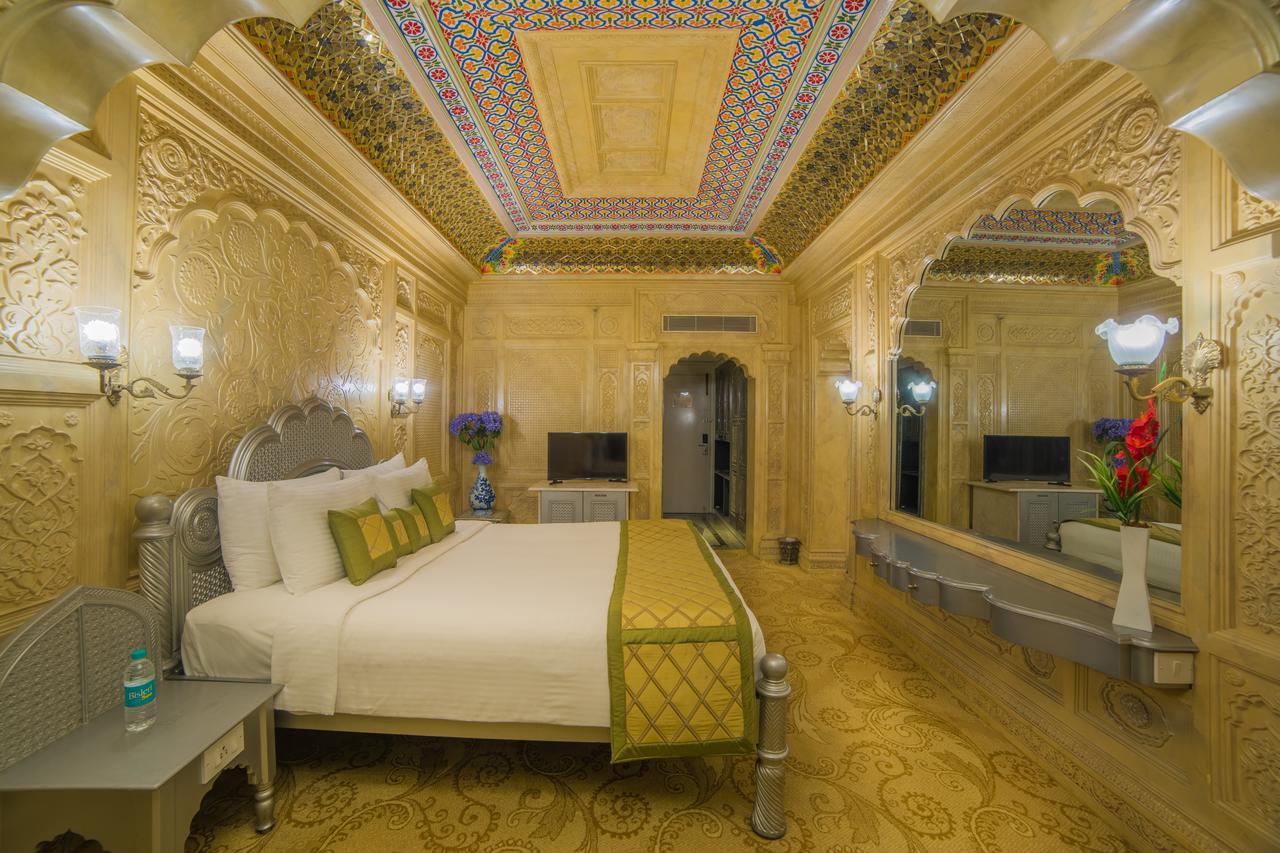 Ramoji Film City- Sitara Luxury Hotel Pedda Ambarpet Bagian luar foto
